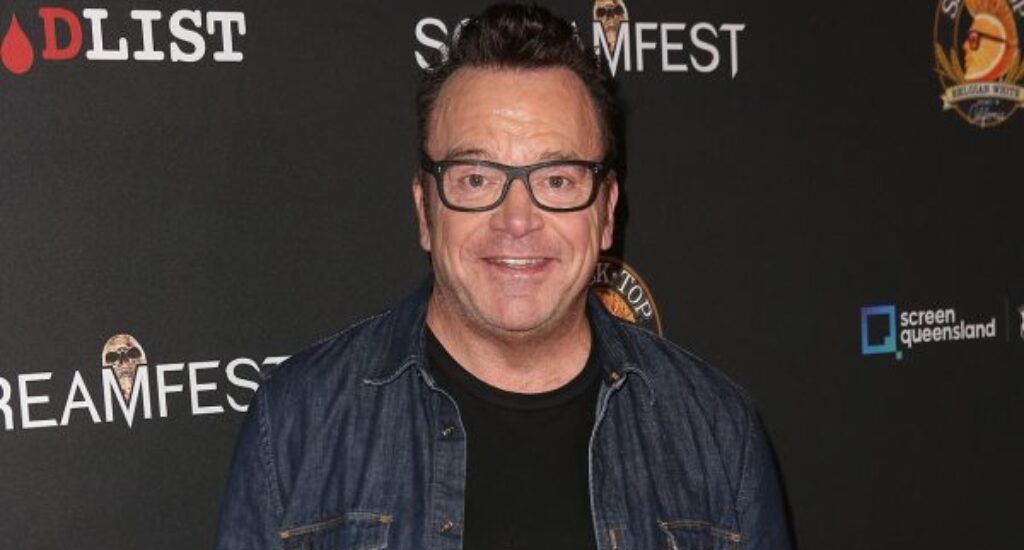 Tom Arnold net worth, movies, documentaries, bio and lifestyle