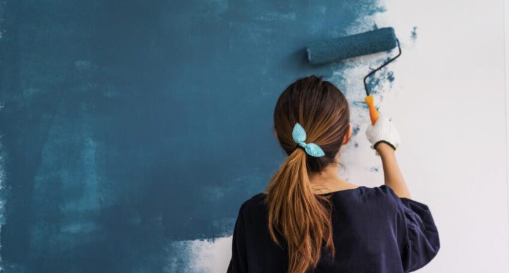 Smoothing a Wall Surface Ready for Painting: Tips and Techniques