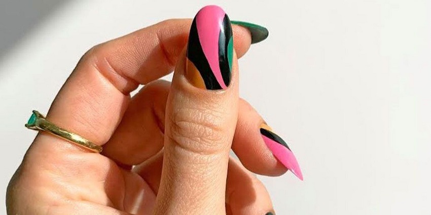 Why Do Nails Get Damaged: Nail Art and Gel Polish