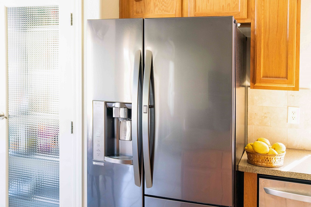 Why is My LG Refrigerator Not Cooling but Freezer Works?